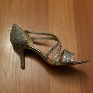 FINAL PRICE Formal Silver Rhinestone-studded Heels